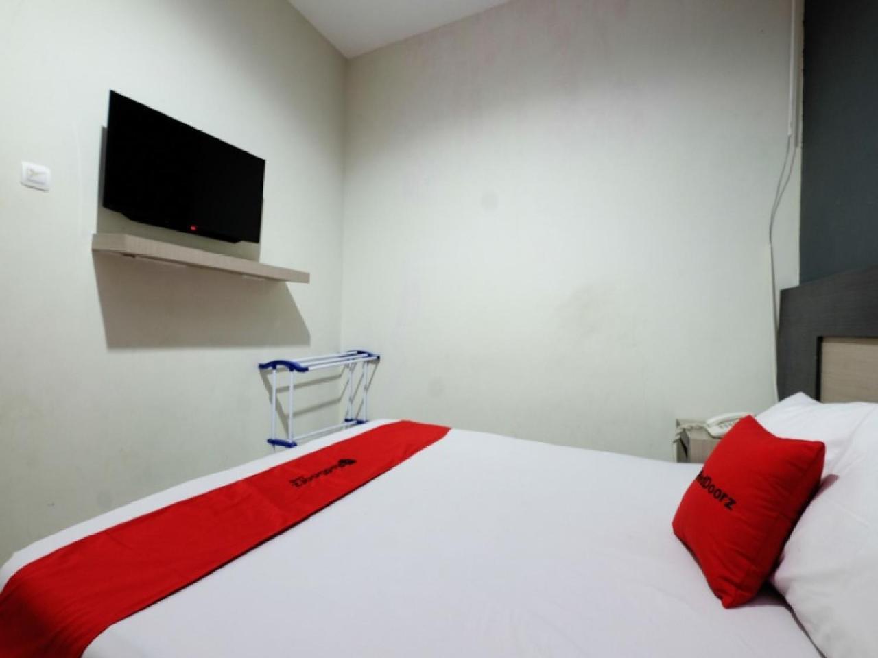 เรดดอร์ซ เนียร์ โมโรมอลล์ ปูร์โวเกอร์โต Hotel ปูร์โวเคอร์โต ภายนอก รูปภาพ
