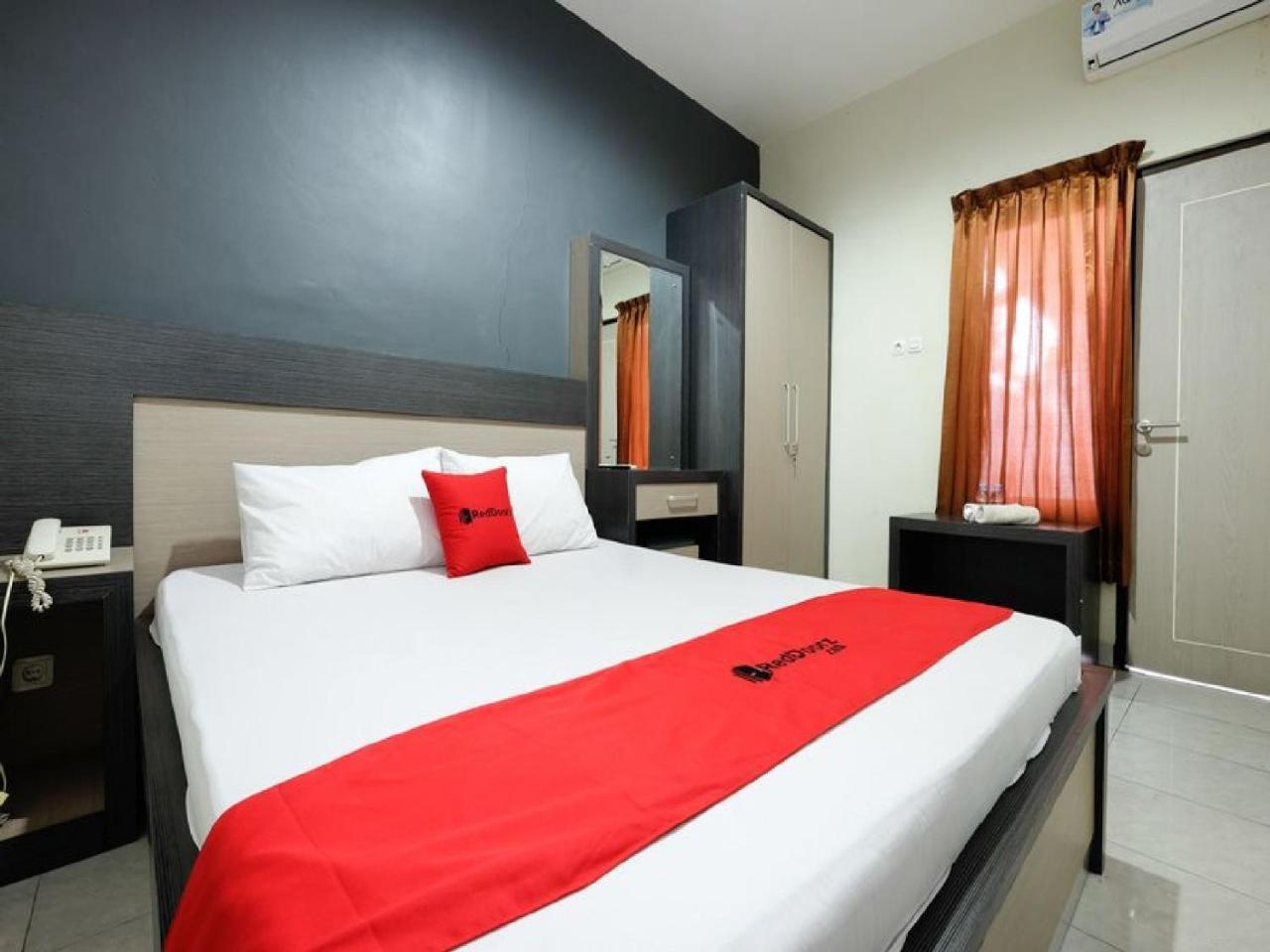 เรดดอร์ซ เนียร์ โมโรมอลล์ ปูร์โวเกอร์โต Hotel ปูร์โวเคอร์โต ภายนอก รูปภาพ