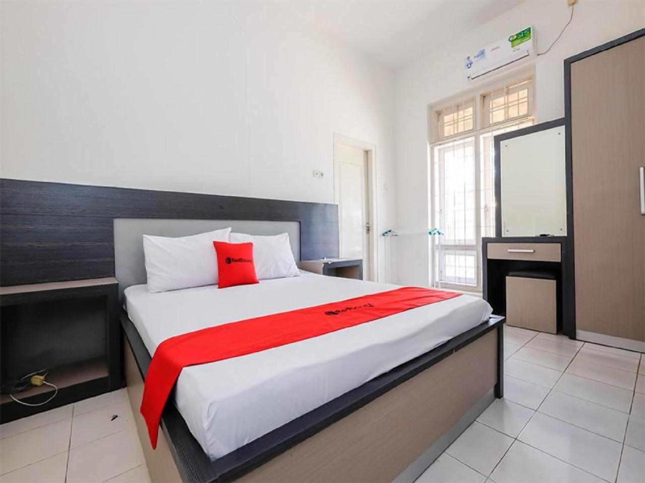 เรดดอร์ซ เนียร์ โมโรมอลล์ ปูร์โวเกอร์โต Hotel ปูร์โวเคอร์โต ภายนอก รูปภาพ